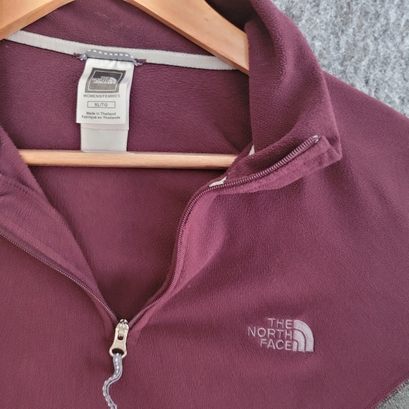 The North Face Womens 1/4Zip Fleece Pullover  Soft Womens Size XL Gray& Burgundy - Picture 4 of 5